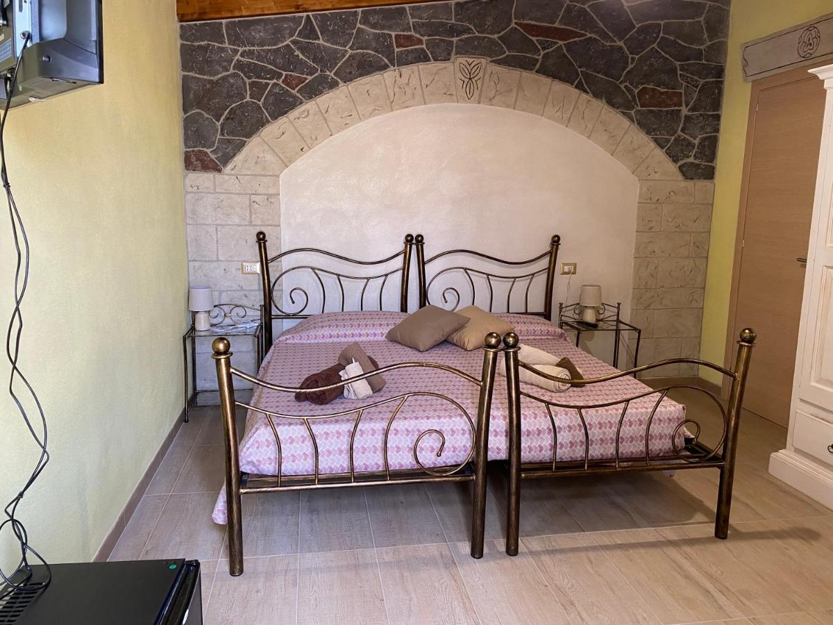 Agriturismo Abbalughente Sindia Екстер'єр фото