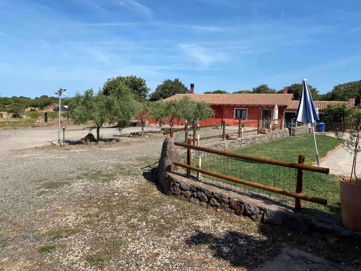 Agriturismo Abbalughente Sindia Екстер'єр фото
